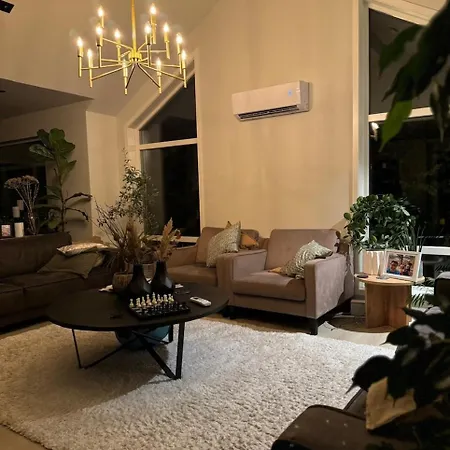 - Spacious Comfort - Designed For Family Moments * Orkanger