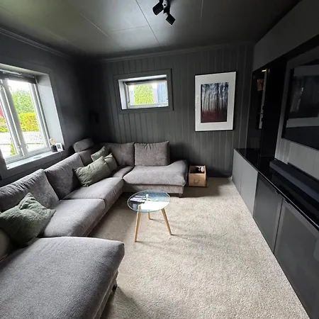 - Spacious Comfort - Designed For Family Moments * Orkanger